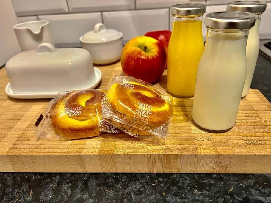 Skylinesairbnb Apartment Stoke-on-Trent