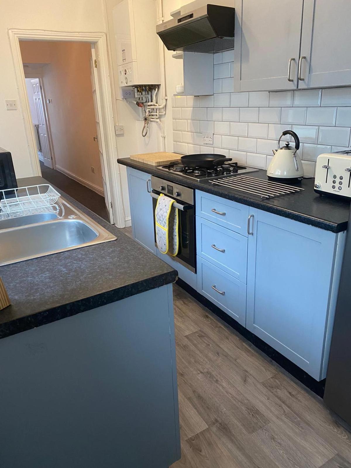 Skylinesairbnb Stoke-on-Trent